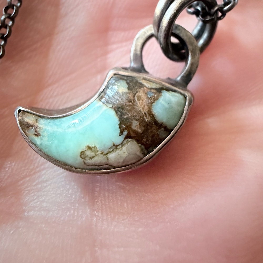 Turquoise Bear claw style Charm Necklace - Women's Jewelry - Picture 2 of 4